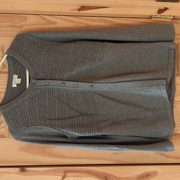 Christopher and Banks Gray Open bottom Cardigan type Sweater Medium - Picture 9 of 11